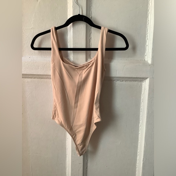 Babaton Tops - Babaton Ladies Bodysuit